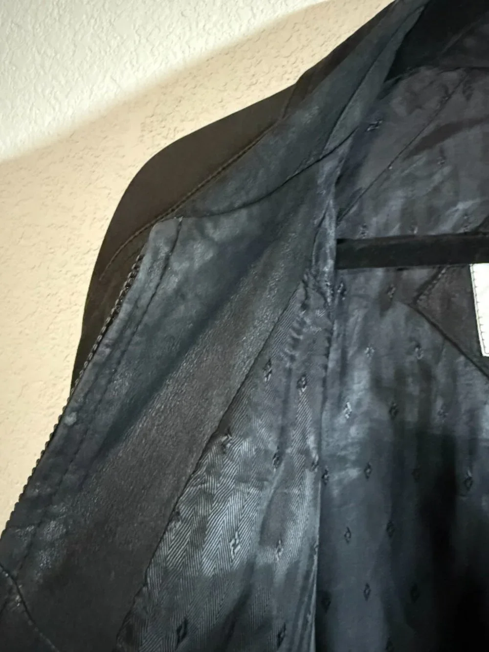 Remy Leather classic vintage